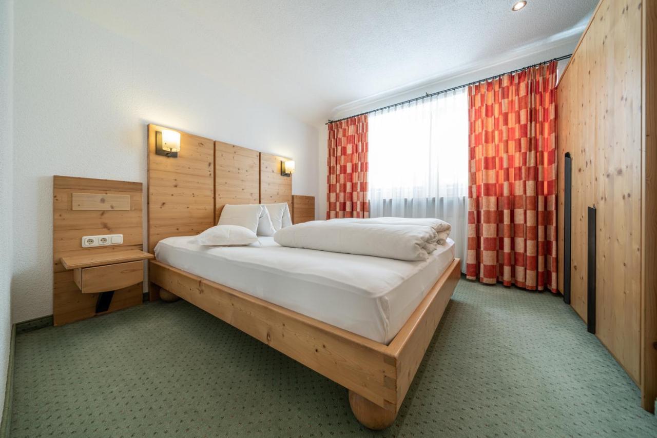 Schoenblick - Gurgl B&B 奥伯古格尔 外观 照片