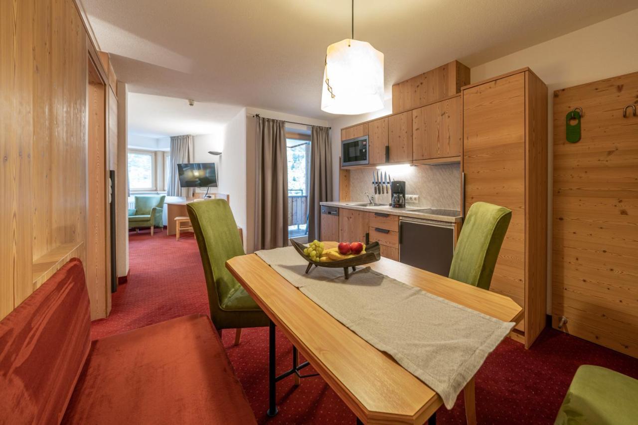 Schoenblick - Gurgl B&B 奥伯古格尔 外观 照片